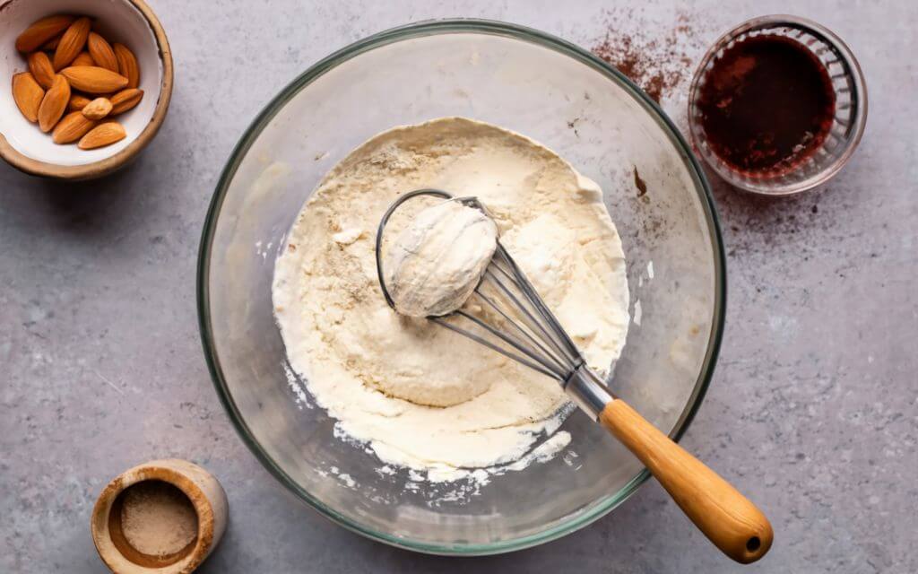 Easy Keto Chocolate Cake Recipe with Almond Flour