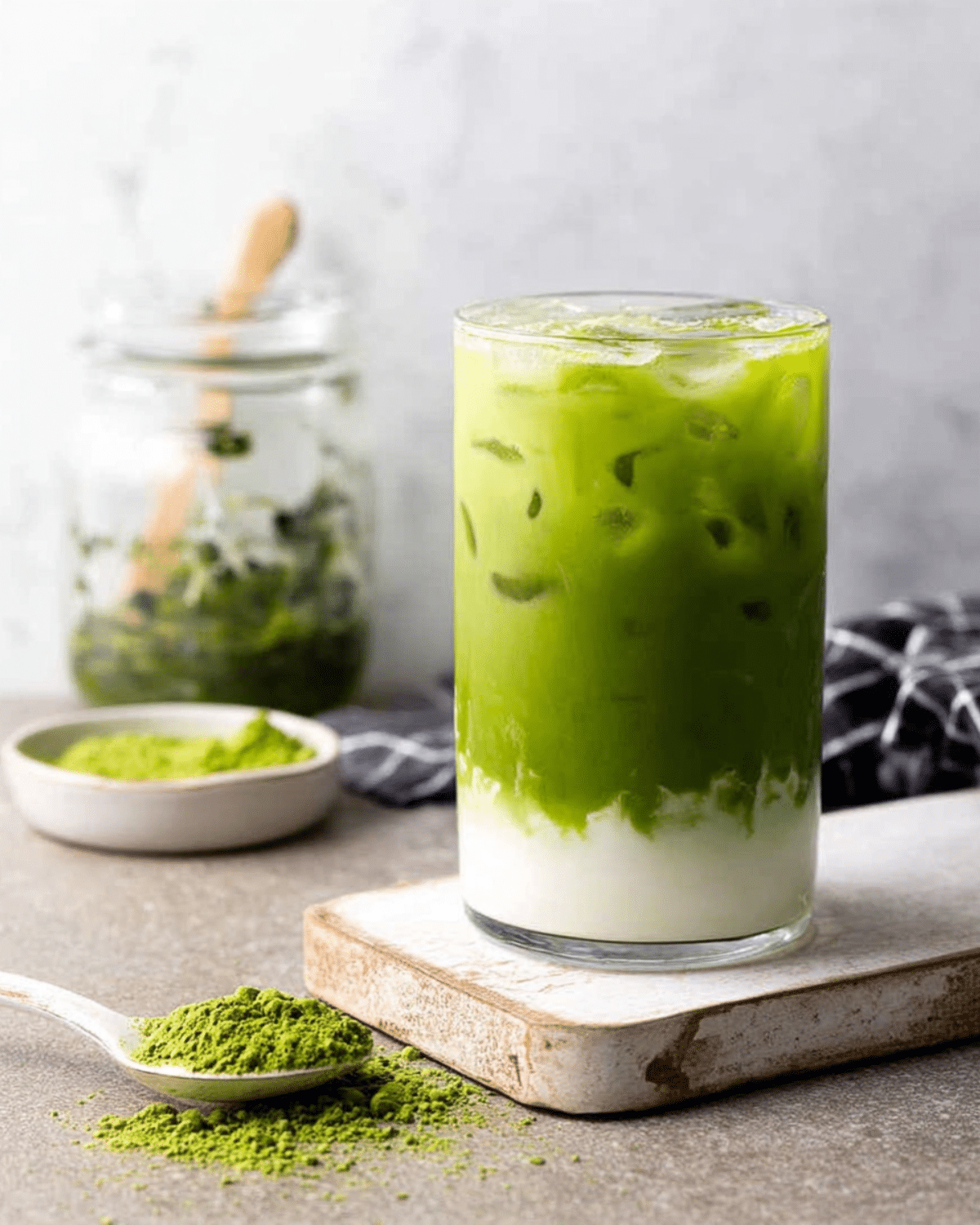 Copycat Starbucks Iced Matcha Latte Best 5 Minute Recipe