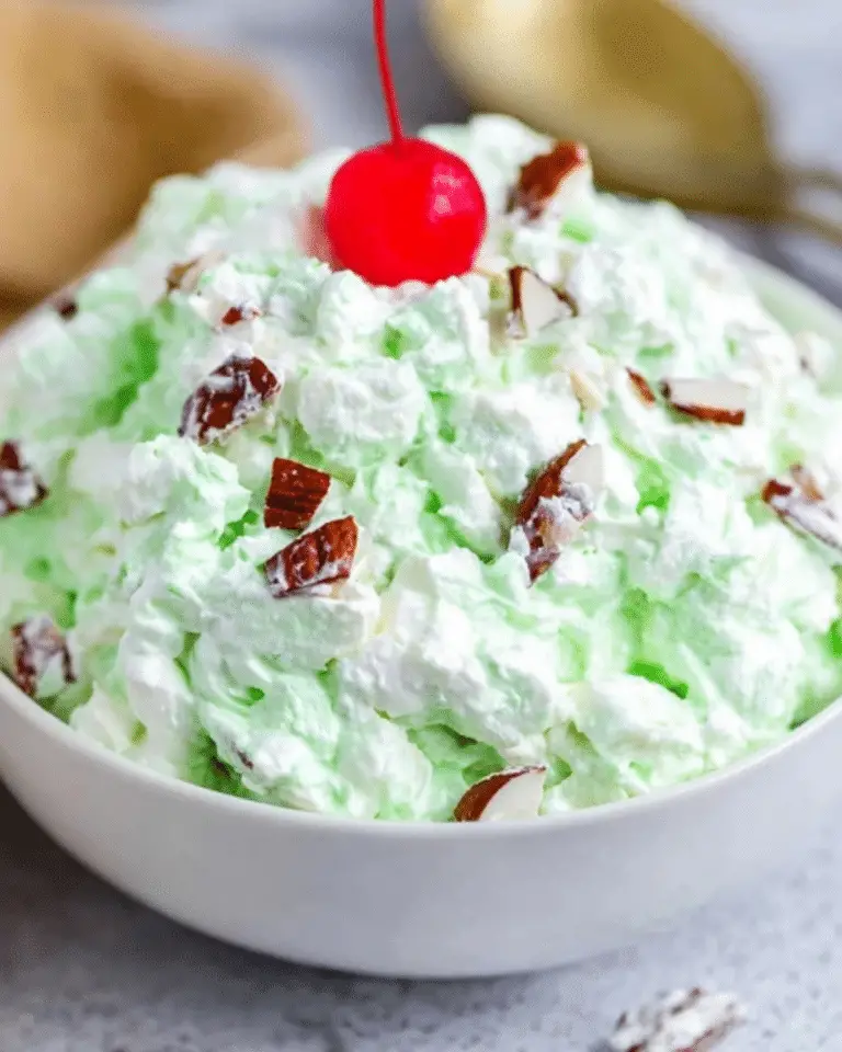 Watergate Salad: Easy Creamy Pistachio Dessert